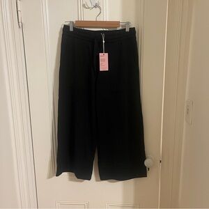 NWT SuperSoft Fleece Cropped Wide Leg Pants Sz S Black